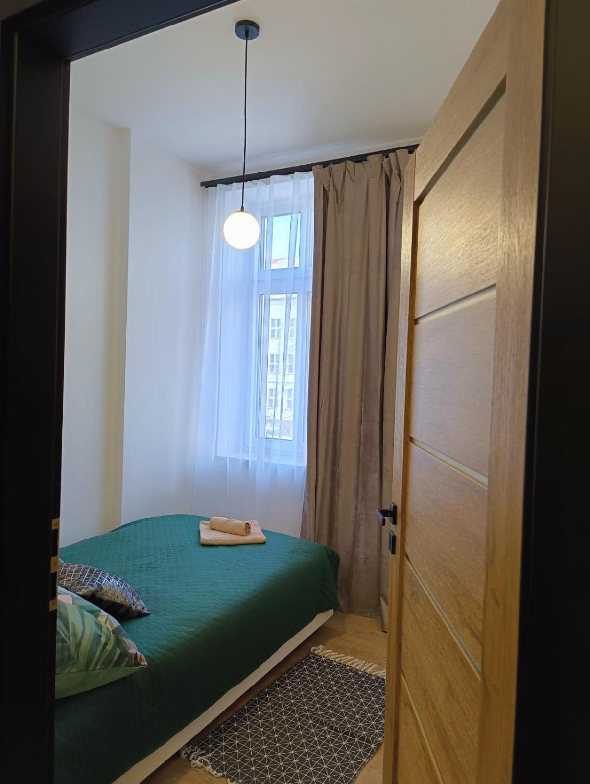 Mh Apartment Rzeszów Buitenkant foto